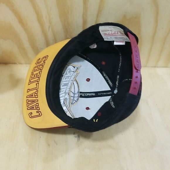 Cleveland Cavaliers Kyrie Irving Mitchell & Ness Snap Back Hat NBA Basketball - Picture 6 of 7